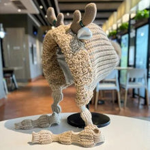Warm Reindeer Winter Hat