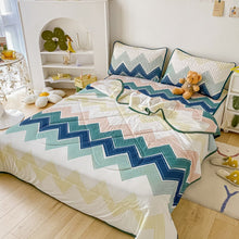 3 Piece Reversible Quilt Sets - 17 Colors